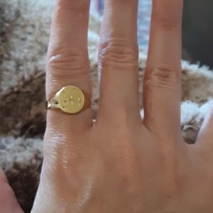 Mejuri "cancer" sign ring